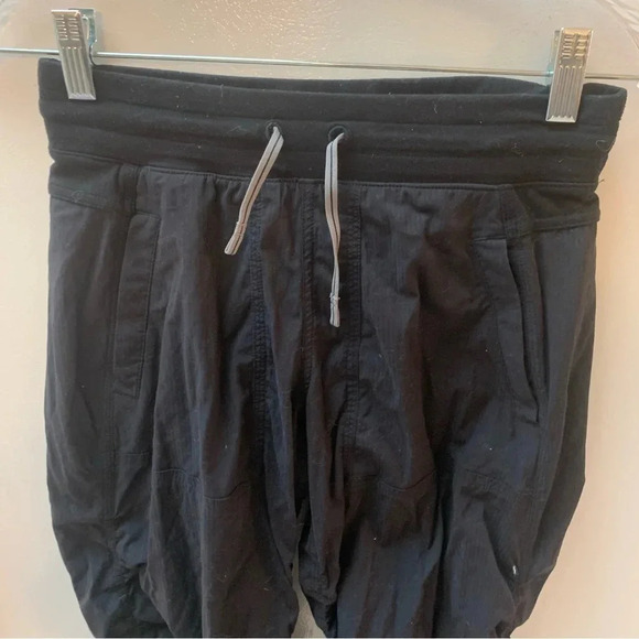 Lululemon Kids Ivivva Black Unlined Studio Pants  14 - Picture 9 of 12